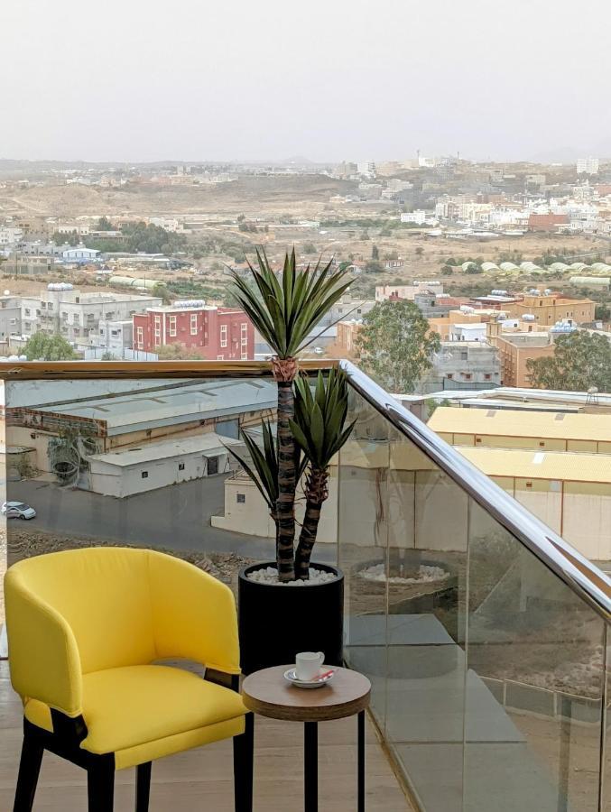 Citadines Abha Aparthotel ภายนอก รูปภาพ Yucca gloriosa