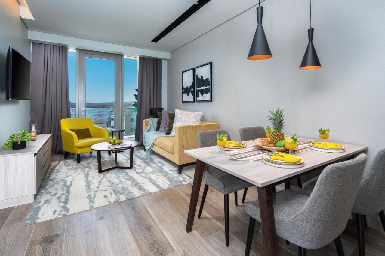 Citadines Abha Aparthotel ภายนอก รูปภาพ A staged apartment at The Standard