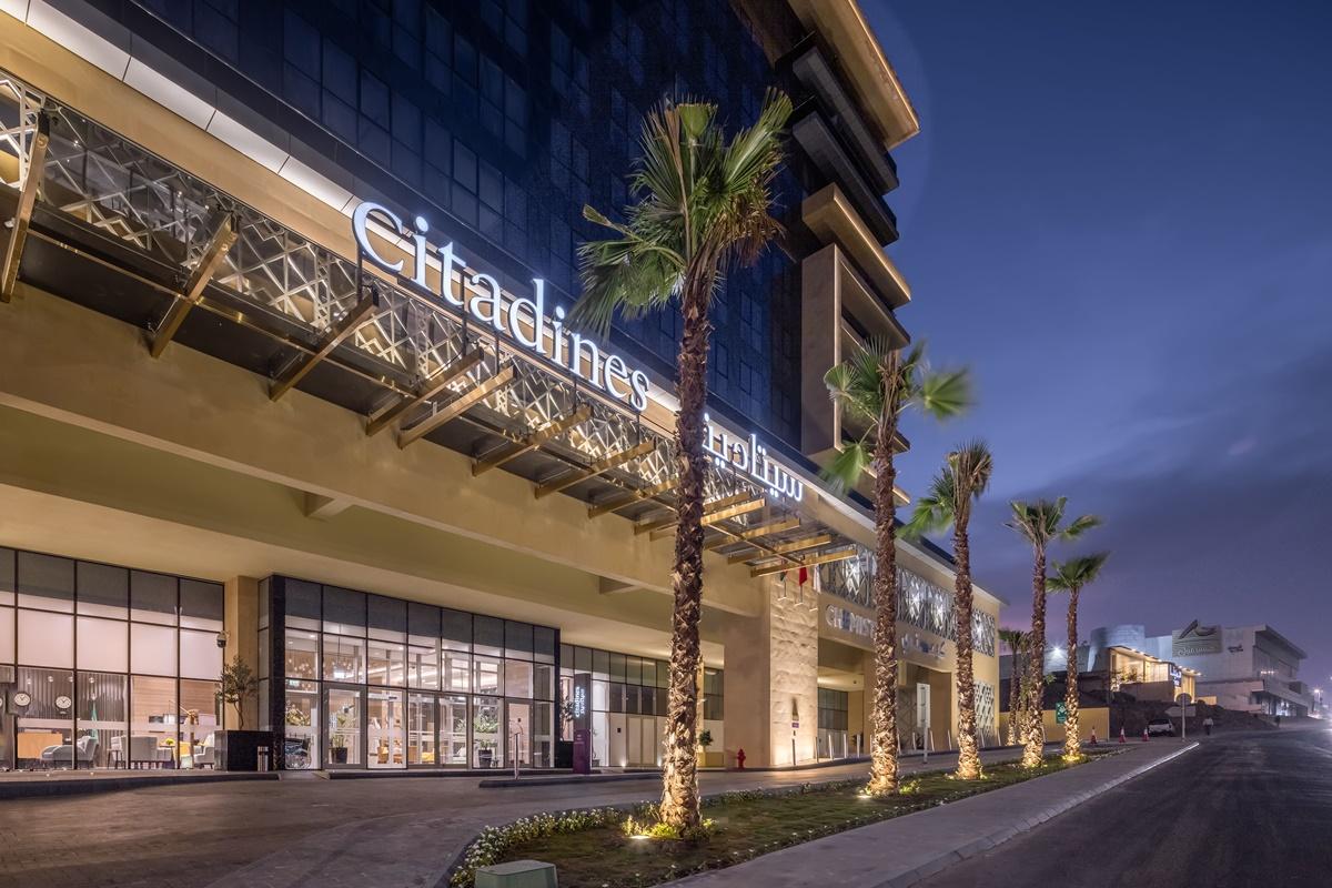 Citadines Abha Aparthotel ภายนอก รูปภาพ The entrance of the mall