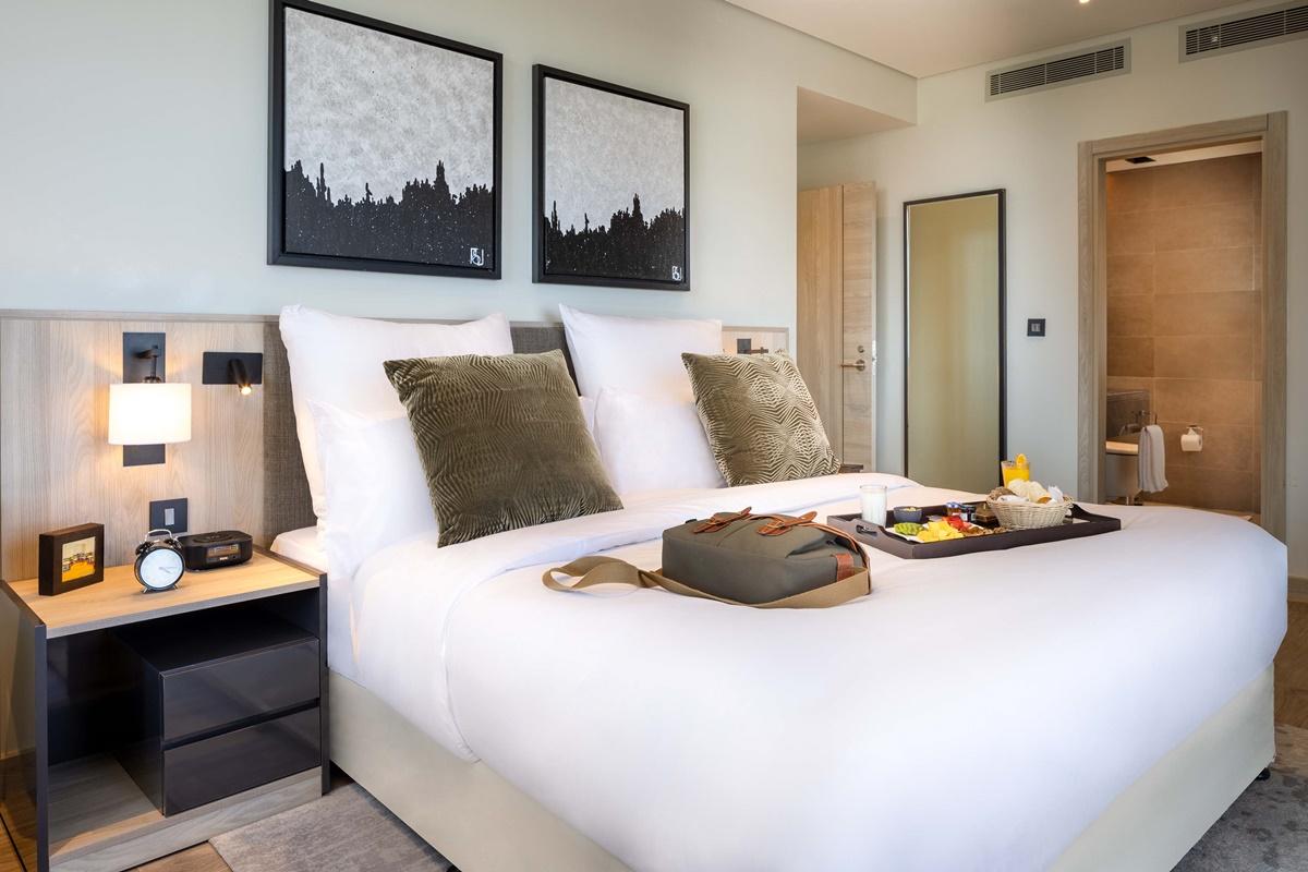 Citadines Abha Aparthotel ภายนอก รูปภาพ A bedroom at the hotel